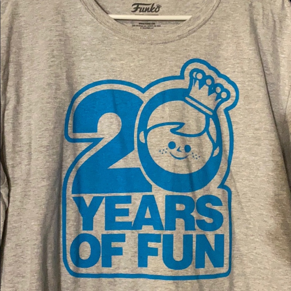 Funko Fundays 2018 20 Years of Fun Shirt Rare New